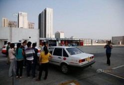 驾校的吃瓜群众,吃瓜群众揭秘学车那些事儿