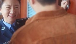 吃瓜惹上身小说,误入豪门，逆袭人生