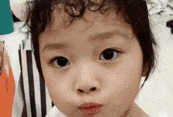 巨婴吃瓜下播,直播界的另类“下播秀”