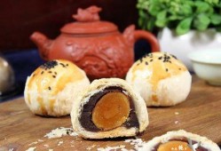 吃瓜蛋黄酥,探寻传统美食与现代潮流的完美融合