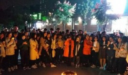 商丘吃瓜小伙,揭秘网络红人的崛起之路