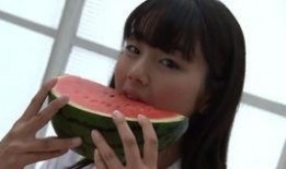 吃瓜少女牙齿,揭秘美食与健康的微妙关系