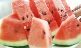 用专业的态度吃瓜,揭秘娱乐圈“吃瓜”现象背后的专业态度与娱乐真相