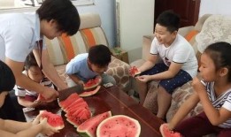 物业吃瓜比赛活动,物业社区吃瓜大赛精彩纷呈