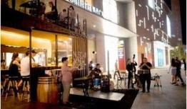 南昌吃瓜酒吧,吃瓜酒吧，潮流聚集地一探究竟